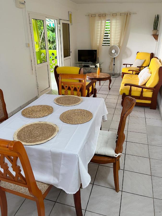 Ti Kaz Choco Villa Deshaies Bagian luar foto
